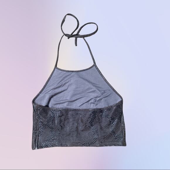 Guess suede snake print crop top - Picture 6 of 7